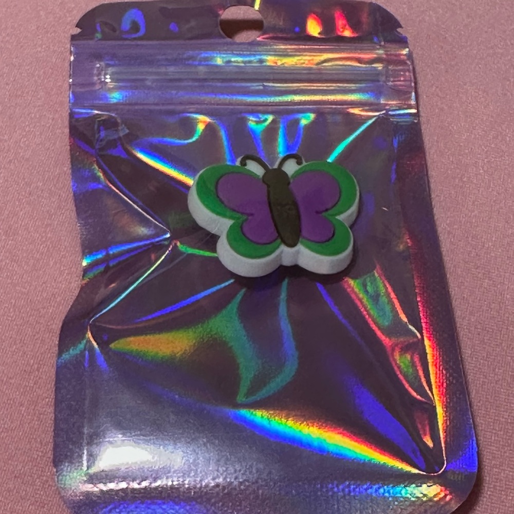 Croc charm
